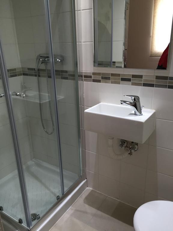 Malta Rent Rooms Gzira Exterior photo